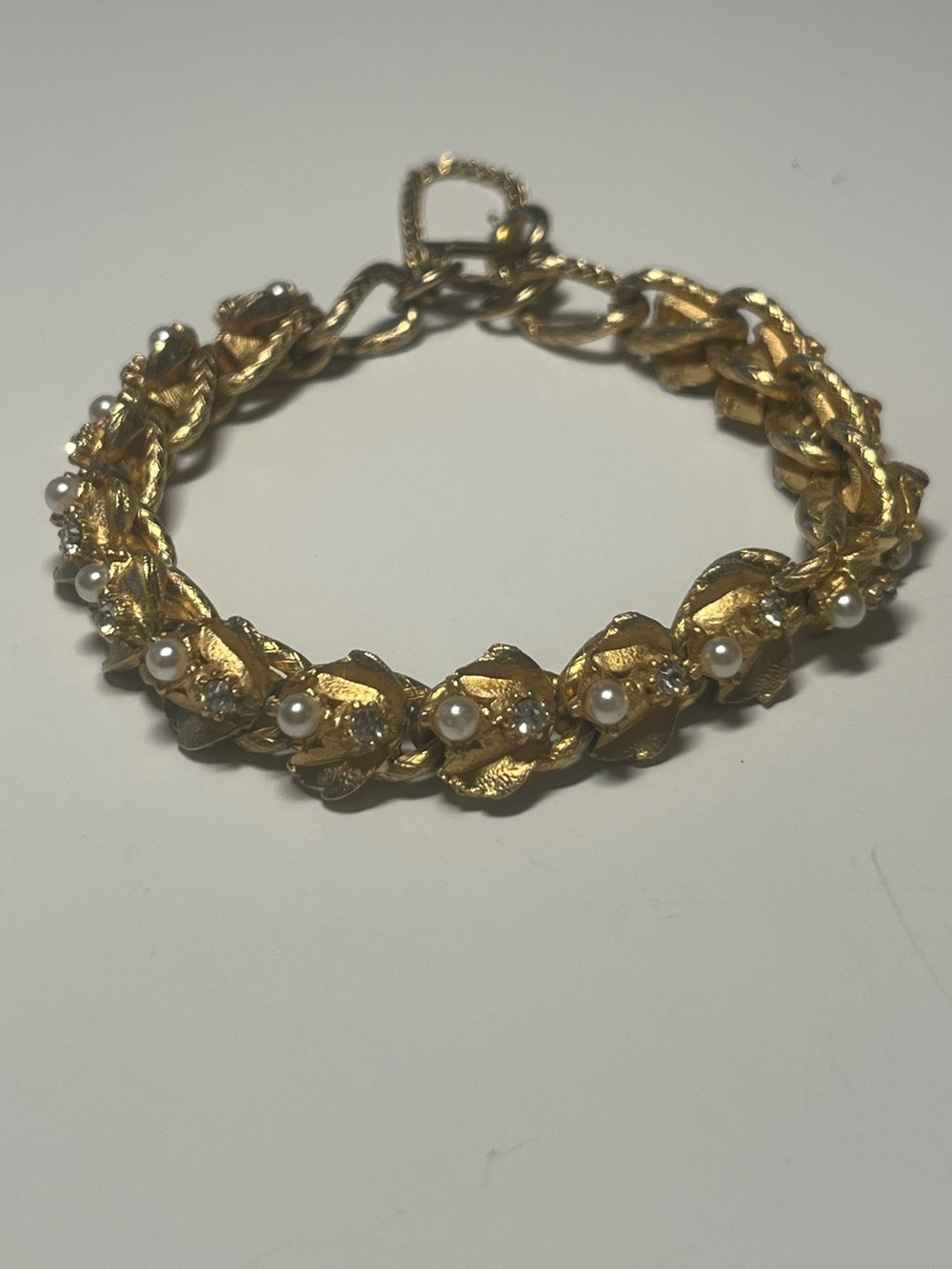 Vintage 1960s Glass Pearl and Rhinestone Gold-Tone Bracelet